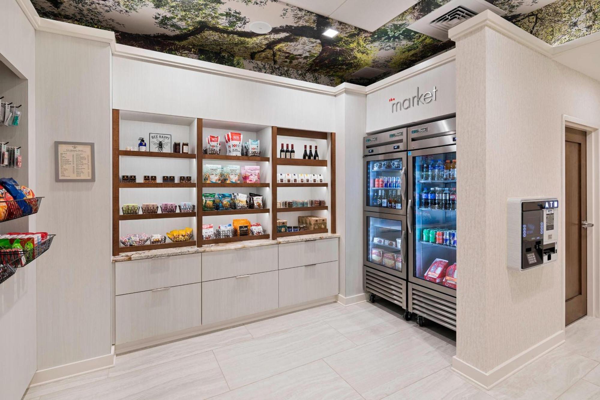 Springhill Suites By Marriott Greenville Downtown Екстериор снимка